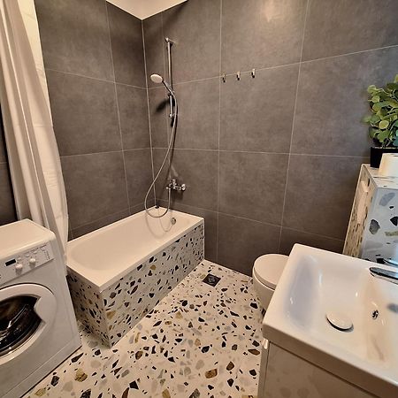 Apartments Novum Novi Vinodolski Ngoại thất bức ảnh