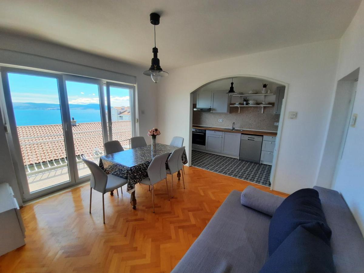 Apartments Novum Novi Vinodolski Ngoại thất bức ảnh